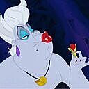 ursula lips e Slack emoji